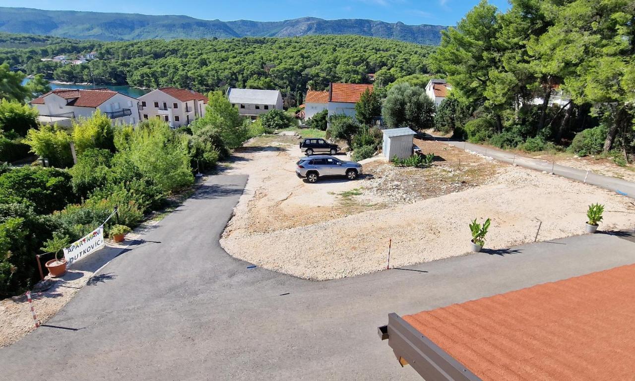 Apartmani Dutkovic วรอสกา ภายนอก รูปภาพ