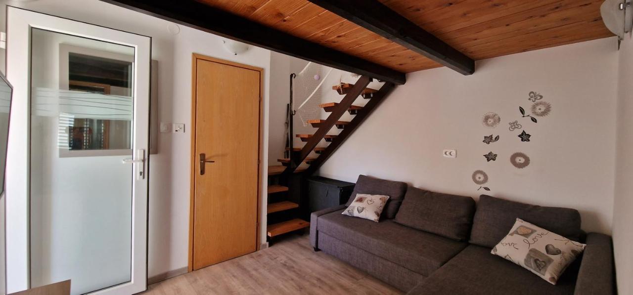 Apartmani Dutkovic วรอสกา ภายนอก รูปภาพ