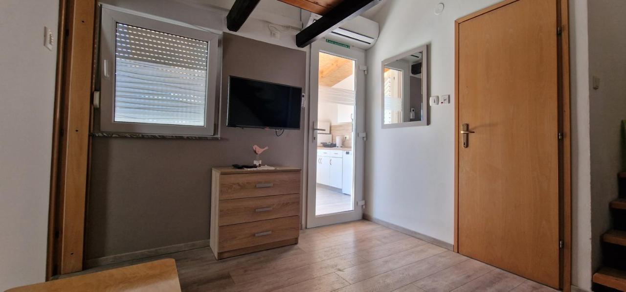 Apartmani Dutkovic วรอสกา ภายนอก รูปภาพ