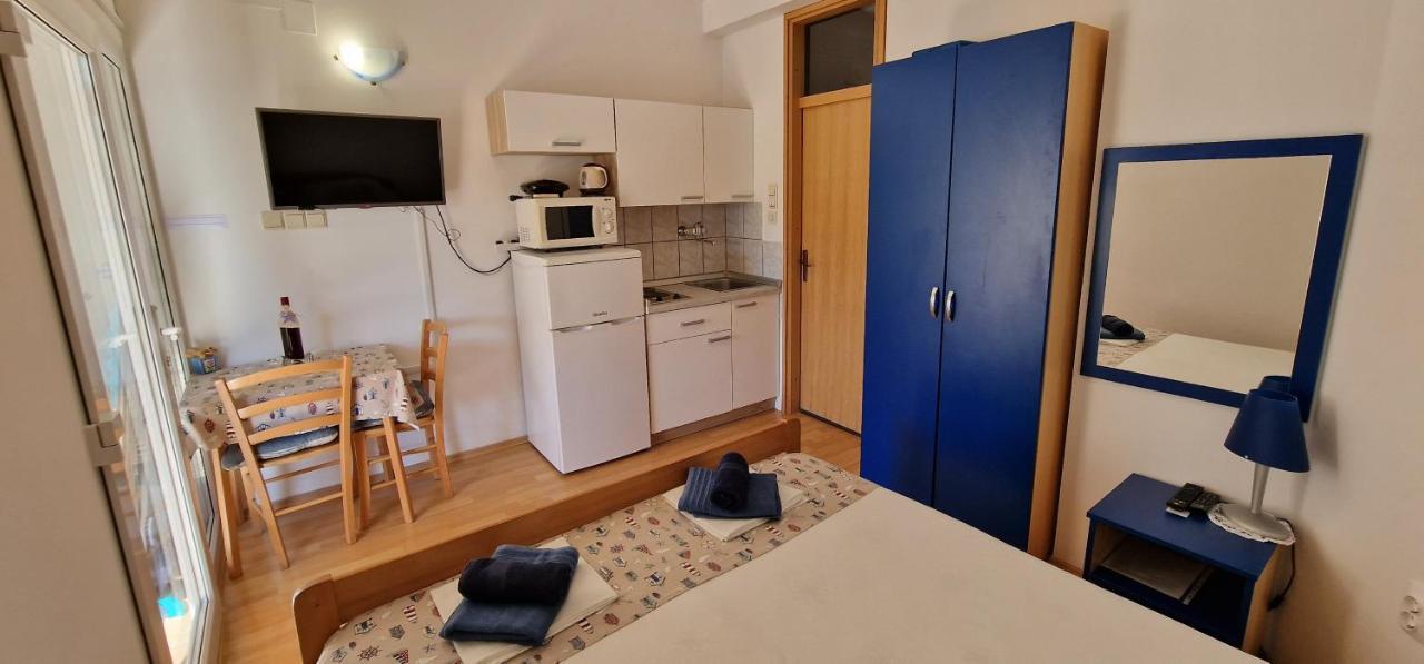 Apartmani Dutkovic วรอสกา ภายนอก รูปภาพ