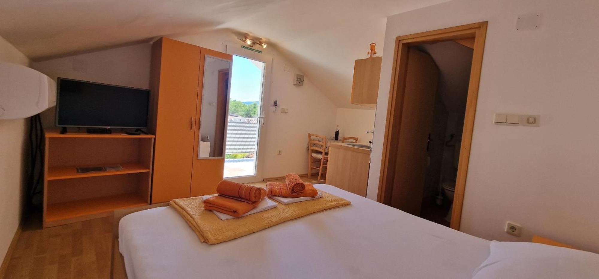 Apartmani Dutkovic วรอสกา ภายนอก รูปภาพ